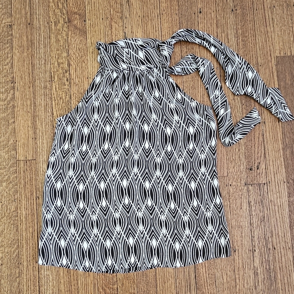 Ann Taylor Tops - Ann Taylor Loft Blk & White Sleeveless High Neck with Side Tie Size S Petite